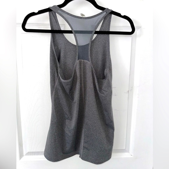 Under Armour Active Tank - Picture 2 of 2